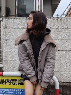 「EMODA（エモダ）のフェイクファードッキングワイドカラーブルゾン（ブルゾン）」を使った、LISA さん（レディース・160cm）の秋コーディネート