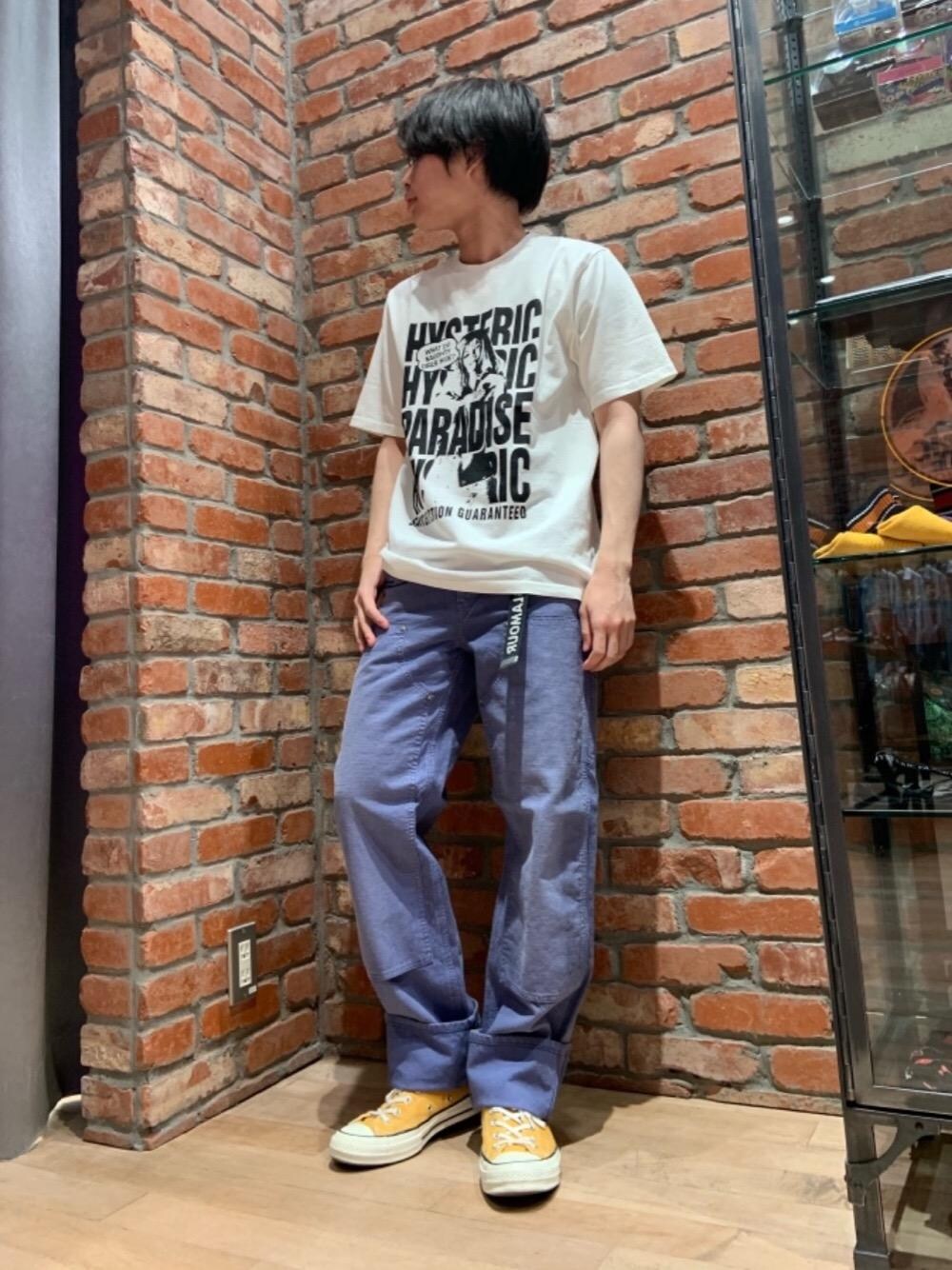 「Hysteric Glamour、ペインターパンツ、春コーデ、ラフコーデ、ヒステリックグラマー、ストリートコーデ、アメカジコーデ」｜「HYSTERIC GLAMOURのダブルニーペインターパンツ（その他パンツ、パープル系）」を使った、Ririkiさん（メンズ・168cm）の春コーディネートの1枚目の写真