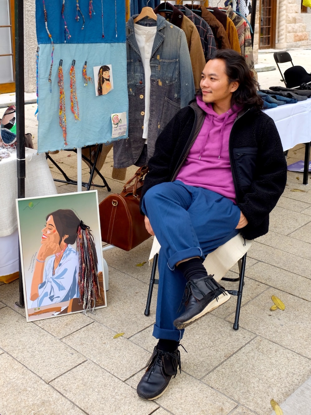 「market、visvimFBT、KAPITAL」｜「VISVIMのアイテム（スニーカー、ブラック系）」を使った、David Tseさん（メンズ・168cm）の夏コーディネートの1枚目の写真