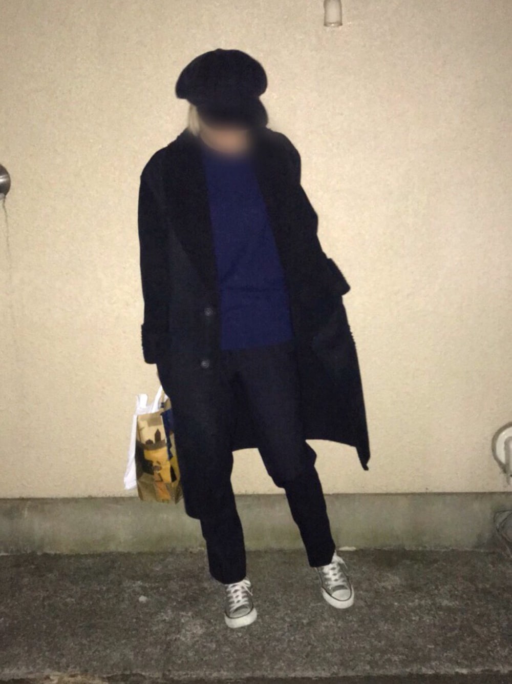 「ootd、BEDWIN & THE HEARTBREAKERS、UNIQLO、converse」｜「BEDWIN & THE HEARTBREAKERSのC-NECK BORDER SWEATER "DANNY"（ニット/セーター、ブルー系）」を使った、がきこさん（レディース・162cm）の冬コーディネートの1枚目の写真