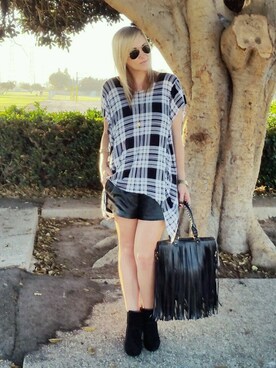 Nikki Mintonさんのコーディネート