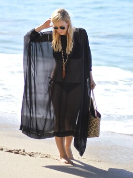 Nikki Mintonさんのコーディネート