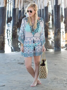 Nikki Mintonさんのコーディネート