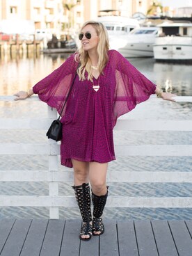 Nikki Mintonさんのコーディネート