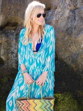 Nikki Mintonさんのコーディネート