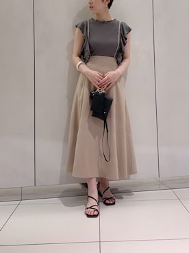 「メロートップス」｜「アイテム（サンダル）」を使った、たっつんさん（レディース・166cm）の夏コーディネート