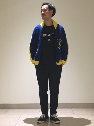 Keisuke Osuka使用「BEAUTY&YOUTH UNITED ARROWS（BY チョークストライプ 1P テーパード イージーパンツ）」的時尚穿搭