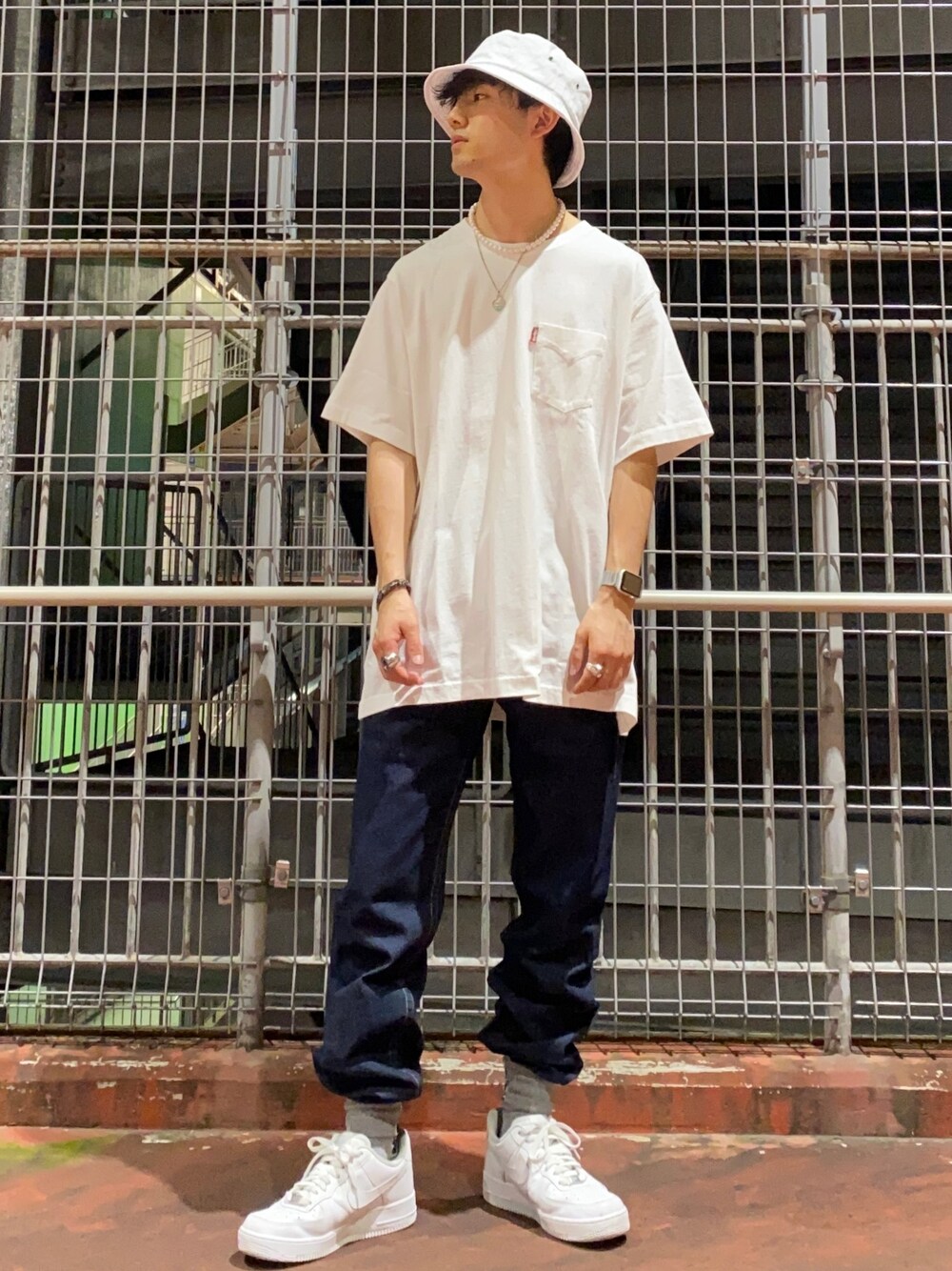 メンズの秋コーディネートの1枚目の写真