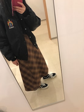 「おでかけ」｜「アイテム（スタジャン）」を使った、ないるさん（レディース・163cm）の秋コーディネート