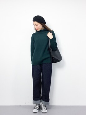 「URBAN RESEARCH DOORS（アーバンリサーチドアーズ）のデニムワイドパンツ（デニムパンツ）」を使った、ぐっさんさん（レディース・166cm）の冬コーディネート