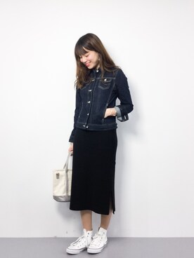 「haco!（ハコ）のアイテム（デニムジャケット）」を使った、ぐっさんさん（レディース・166cm）の冬コーディネート