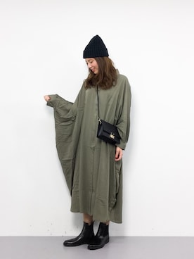 「アイテム（シャツワンピース）」を使った、ぐっさんさん（レディース・166cm・20代）の冬コーディネート