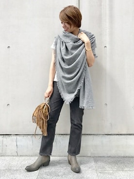 「アイテム（ブーツ、グリーン系）」を使った、KIEさん（レディース・164cm）の秋コーディネート