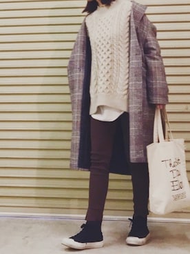 「スリットパンツ」｜「アイテム（チェスターコート）」を使った、AKARIさん（レディース・163cm）の冬コーディネート