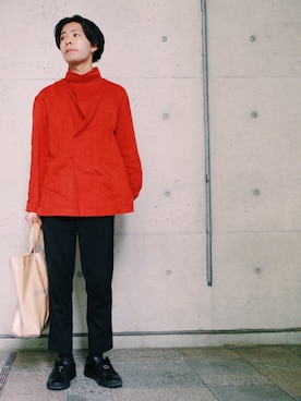 「JIL SANDER NAVY（ジルサンダーネイビー）のアイテム（スラックス）」を使った、TenTaさん（メンズ・168cm）の秋コーディネート