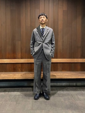 「Nepenthes×Tricker's（ネペンテス×トリッカーズ）のアイテム」を使った、Uhey.kさん（メンズ・185cm）の冬コーディネート
