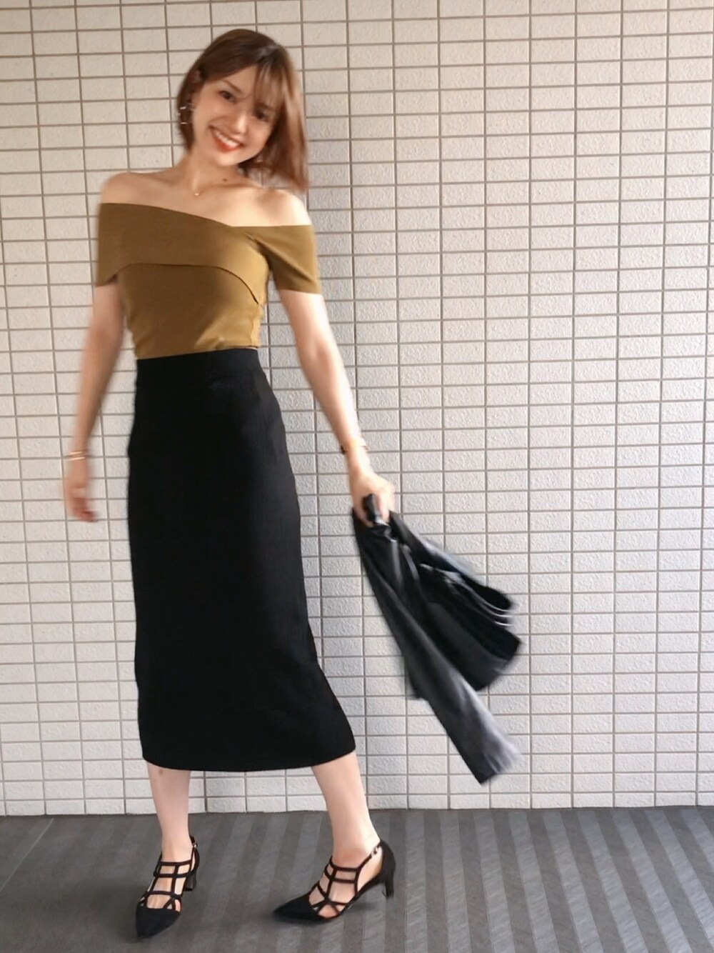 SNIDEL（スナイデル）の「イレヘムディフォメーションニットプル