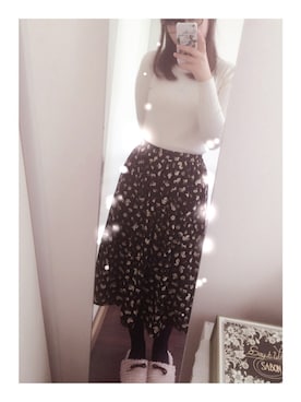 「tocco（トッコ）のアイテム（ニット/セーター）」を使った、ブラックタイガーちゃん。さん（レディース・159cm）の春コーディネート