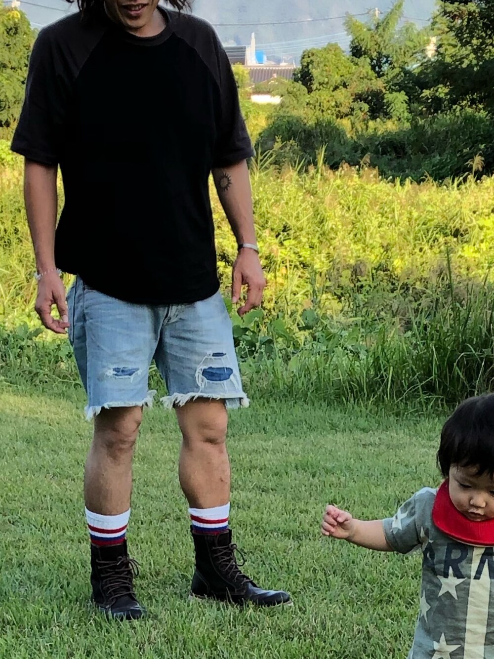 「Timberlandのアイテム（ブーツ、ブラウン系）」を使った、joxarさん（メンズ・169cm）の夏コーディネートの1枚目の写真