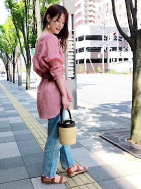 「アイテム（シャツ/ブラウス、ピンク系）」を使った、本田さん（レディース・170cm）の夏コーディネート