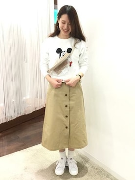 「SHIPS（シップス）のアイテム（スカート）」を使った、本田さん（レディース・170cm）の冬コーディネート
