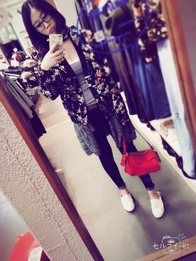 「PULL&BEAR（プルアンドベア）のアイテム（ブルゾン）」を使った、LiLiCo.さん（レディース・160cm）の秋コーディネート