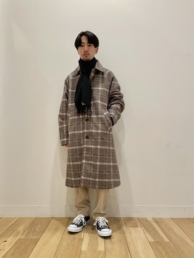 「アイボリー」｜「アイテム（ステンカラーコート）」を使った、Ryot@さん（メンズ・159cm）の冬コーディネート