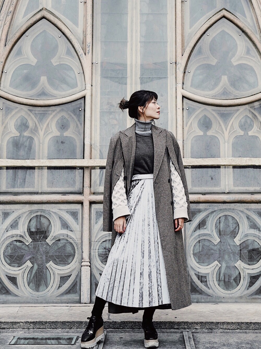 「冬、Stella McCartney、ootd、韓国ファッション、Milano」｜「STELLA McCARTNEYのアイテム（その他シューズ、ブラック系）」を使った、anita  anitaさん（レディース・158cm）の春コーディネートの1枚目の写真