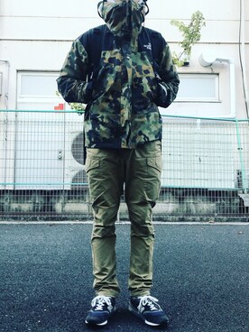 「nonnative（ノンネイティブ）のアイテム（カーゴパンツ）」を使った、minimaljpさん（メンズ・173cm）の冬コーディネート
