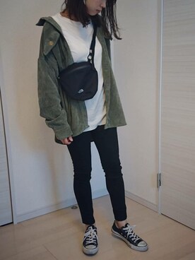 「TODAYFUL（トゥデイフル）のアイテム（シャツ/ブラウス）」を使った、むらっちさん（レディース・163cm）の秋コーディネート