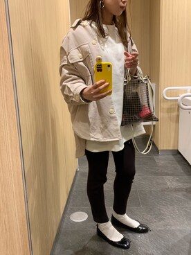 「オーバーシャツ」｜「アイテム（その他アウター）」を使った、むらっちさん（レディース・163cm）の春コーディネート