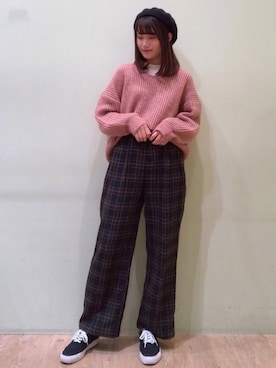 「earth music&ecology（アースミュージックアンドエコロジー）のアイテム（ハンチング/ベレー帽）」を使った、おのまいさん（レディース・159cm）の秋コーディネート