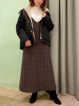 「ハイネックニット」｜「アイテム（マウンテンパーカー）」を使った、おのまいさん（レディース・159cm）の秋コーディネート