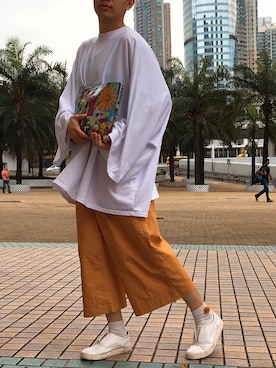 「MONKI（モンキ）のアイテム（レッグウェア）」を使った、Marco Kungさん（メンズ・177cm）の春コーディネート