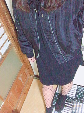 「H&M（エイチ・アンド・エム）のアイテム（スタジャン）」を使った、たつありさん（レディース・161cm）の冬コーディネート