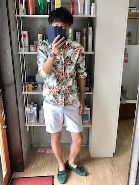 「COMME CA ISM（コムサイズム）のアイテム（モカシン/デッキシューズ）」を使った、チョキさんさん（メンズ・169cm）の夏コーディネート