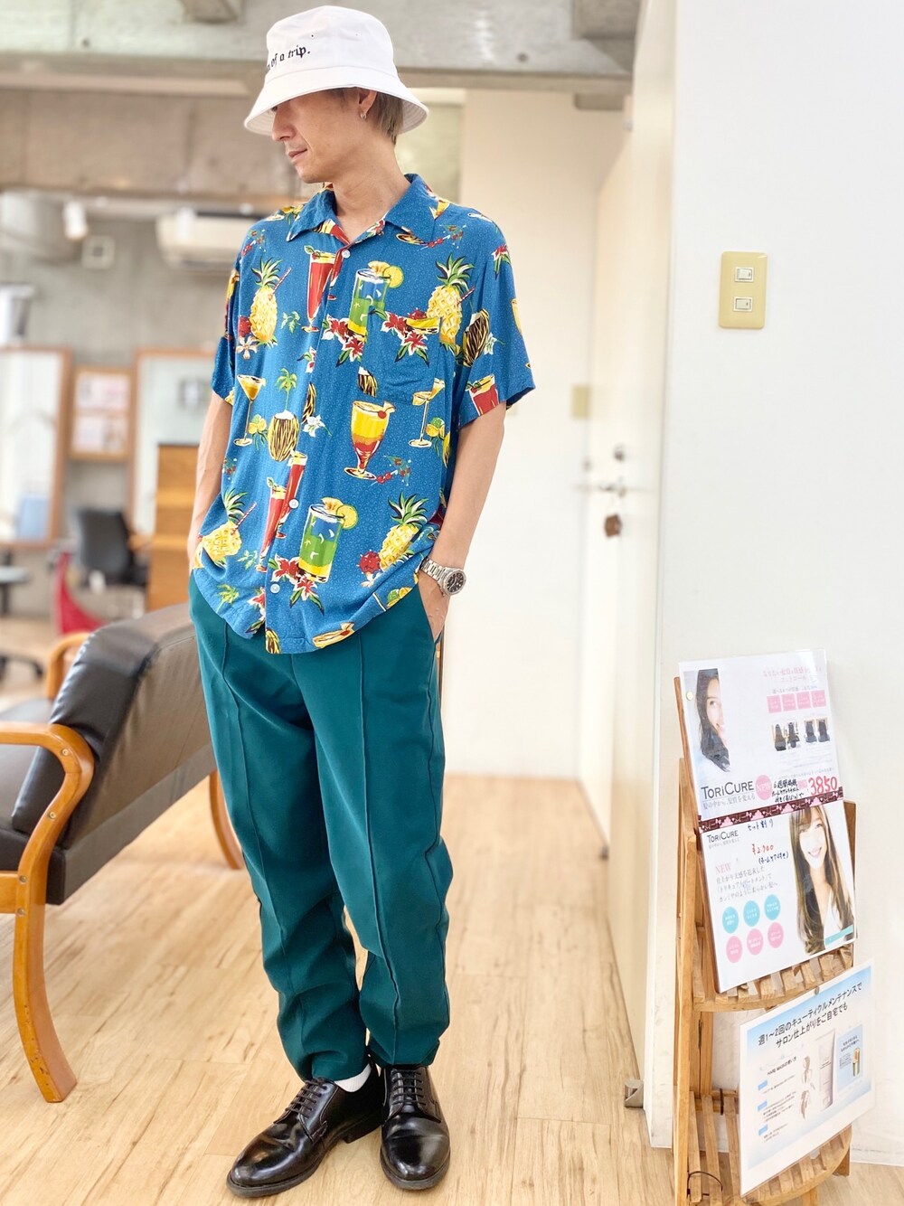 その他のシャツ/ブラウスを着用したメンズの夏コーディネートの1枚目の写真