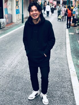 「beats. by dr.dre（ビーツバイドクタードレ）のアイテム（その他）」を使った、nabeさん（メンズ・170cm）の春コーディネート