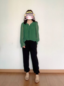 「Joie（ジョア）のアイテム」を使った、シロさん（レディース・160cm）の春コーディネート