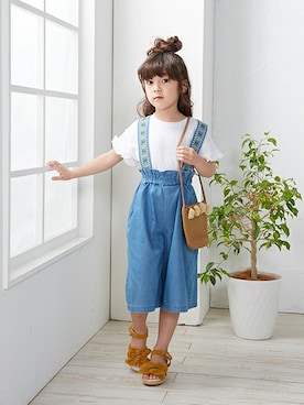 「apres les cours（アプレレクール）のアイテム（オールインワン・サロペット）」を使った、F.O.OnlineStoreさん（キッズ・110cm）の春コーディネート