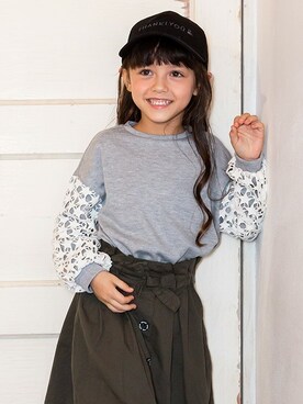 「BREEZE（ブリーズ）のアイテム（スカート）」を使った、F.O.OnlineStoreさん（キッズ・110cm）の秋コーディネート
