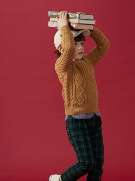 「apres les cours（アプレレクール）のアイテム（キャップ）」を使った、F.O.OnlineStoreさん（キッズ・110cm）の秋コーディネート