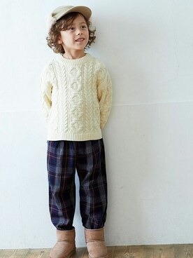 「apres les cours（アプレレクール）のアイテム（キャップ）」を使った、F.O.OnlineStoreさん（キッズ・110cm）の秋コーディネート