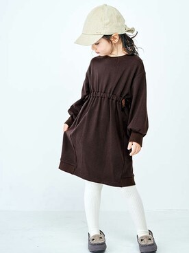 「apres les cours（アプレレクール）のアイテム（キャップ）」を使った、F.O.OnlineStoreさん（キッズ・110cm）の冬コーディネート