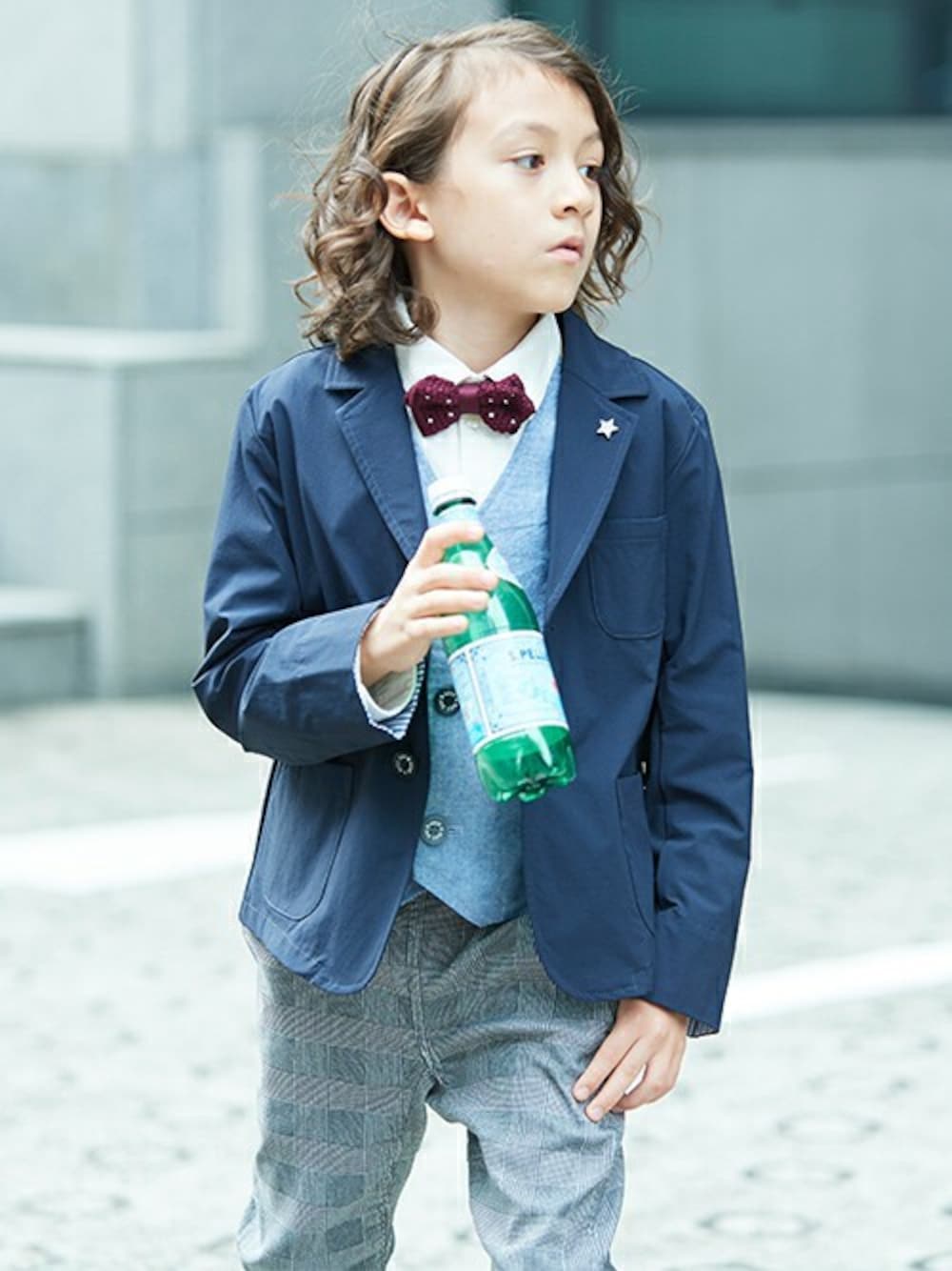 「ジャケット、フォーマル、男の子、入学式、卒園式、入園式、BREEZE、ブリーズ、キッズフォーマル、エフオーオンラインストア(F.O.Online Store)」｜「BREEZEのフォーマルジャケット_ストレッチ（スーツジャケット、ブルー系）」を使った、F.O.OnlineStoreさん（キッズ・130cm）の冬コーディネートの1枚目の写真