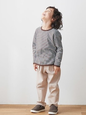 「apres les cours（アプレレクール）のアイテム（スリッポン）」を使った、F.O.OnlineStoreさん（キッズ・110cm）の春コーディネート