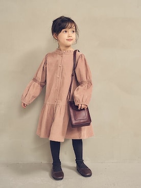 「apres les cours（アプレレクール）のアイテム（バレエシューズ）」を使った、F.O.OnlineStoreさん（キッズ・110cm）の秋コーディネート