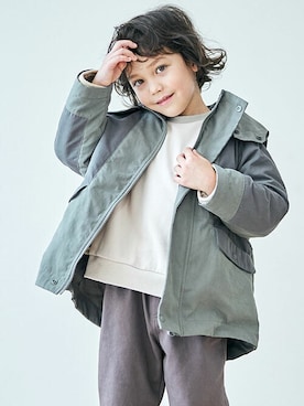 「apres les cours（アプレレクール）のアイテム（ダウンジャケット/コート）」を使った、F.O.OnlineStoreさん（キッズ・110cm）の秋コーディネート
