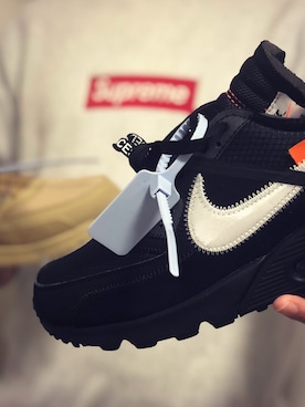 「OFF-WHITE」｜「アイテム（スウェット）」を使った、takaさん（メンズ・170cm）の春コーディネート