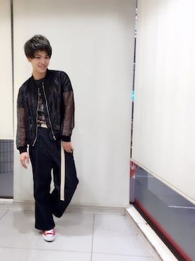 「H&M（エイチ・アンド・エム）のアイテム（ジャケット/アウター）」を使った、河崎良侑(りょう)さん（メンズ・166cm・20代）の春コーディネート